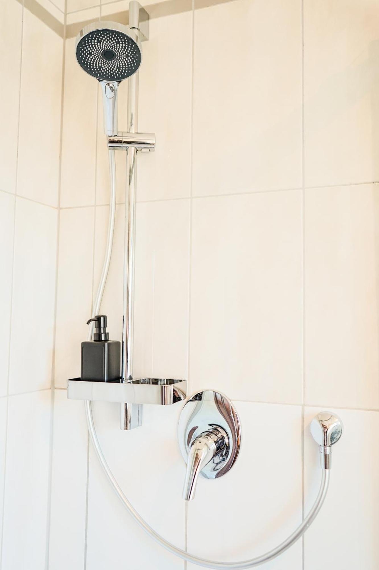 Apartamento 2-Raum App Mit Terrasse Jena Zoellnitz Exterior foto